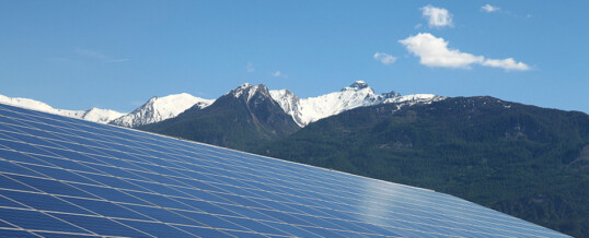 Fotovoltaico su tetto in aree vincolate: il Tar Piemonte interviene nel caos normativo